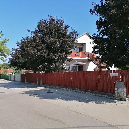 Mimi Vendeghaz Apartman Siófok Kültér fotó