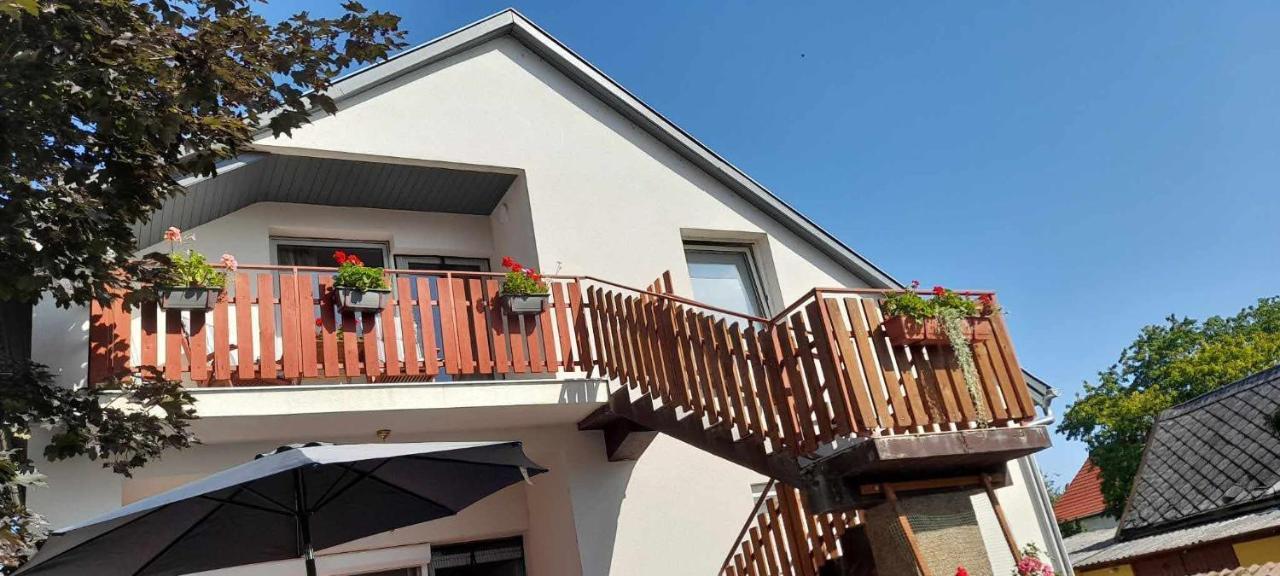 Mimi Vendeghaz Apartman Siófok Kültér fotó